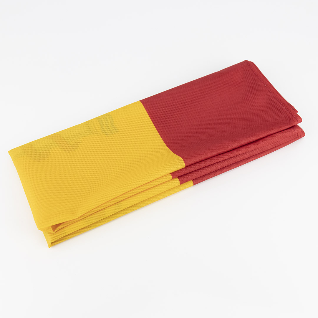 Vodoodporna in pralna zastava za vse vremenske razmere.