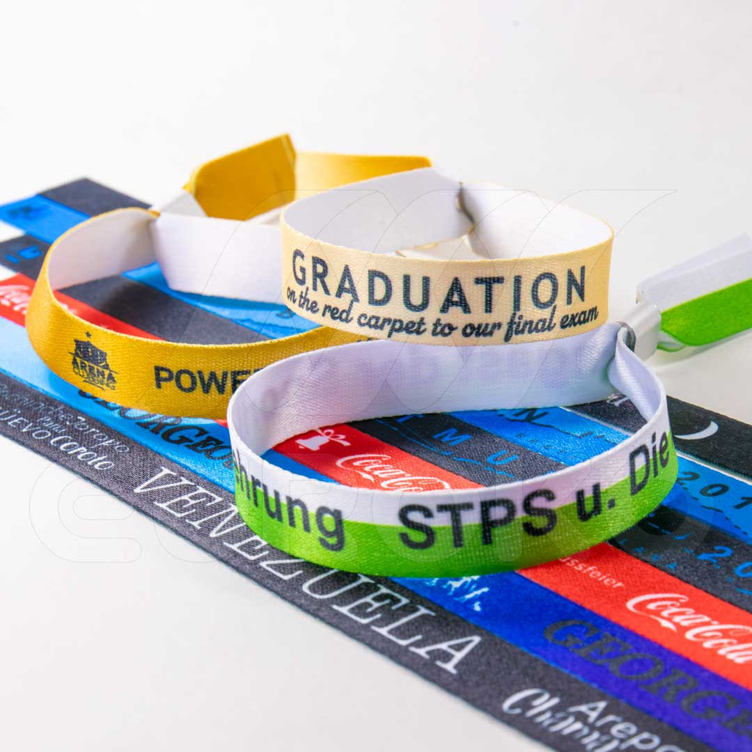 Ustvarite popolnoma prilagojene zapestnice za vaš dogodek.