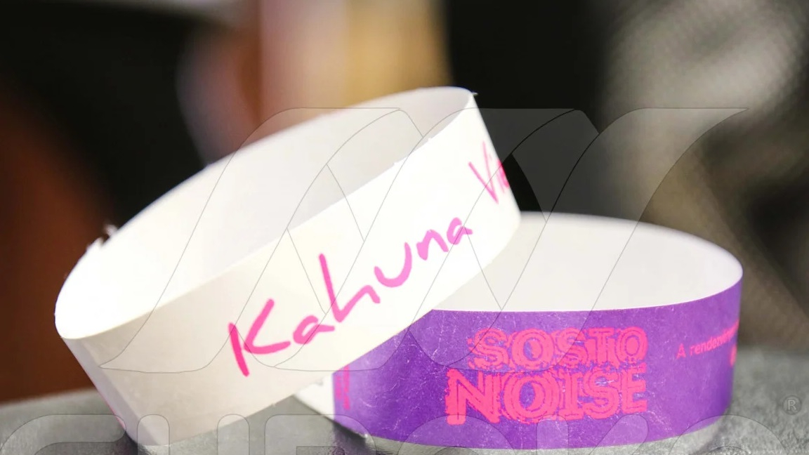 Trpežen Tyvek material zagotavlja zanesljivost po dostopni ceni.