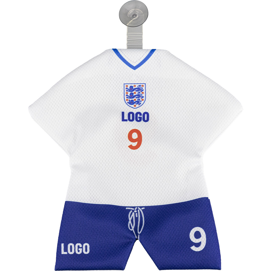 Priročno priseskalno obešalo za enostavno pritrditev na steklo.