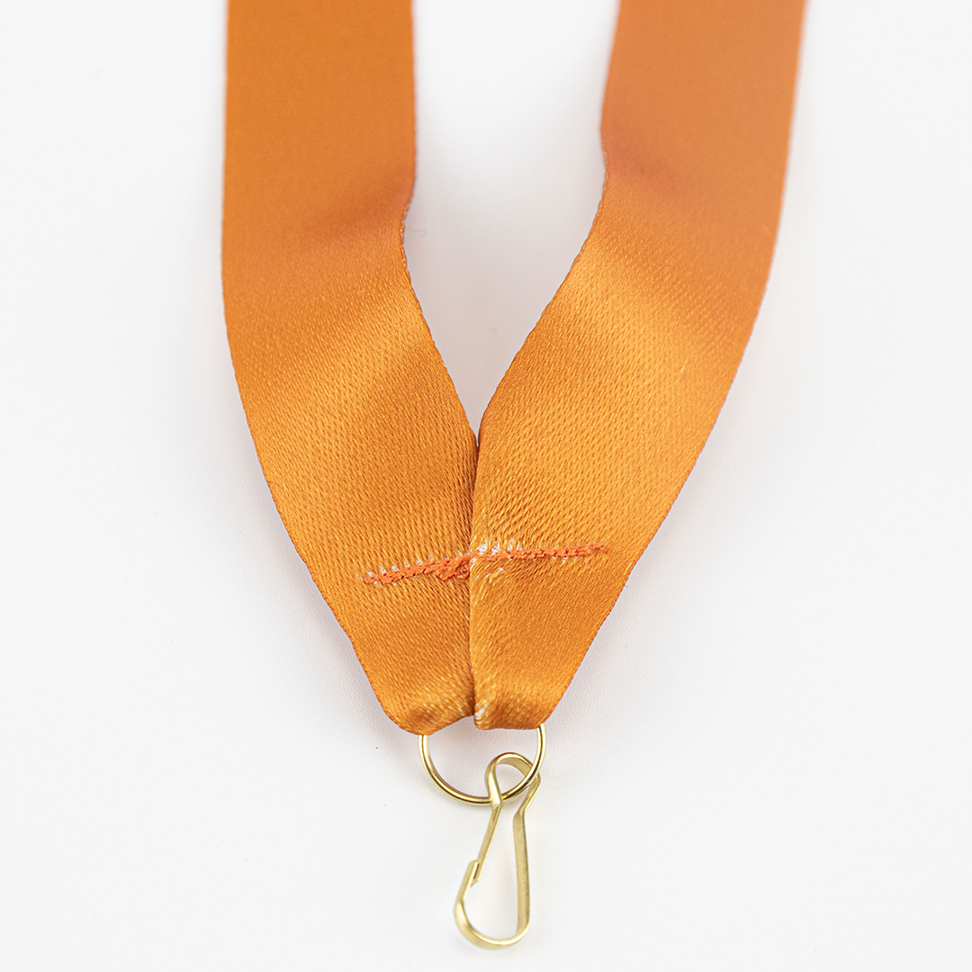 Kakovostno šivanje in material za dolgotrajno uporabo.