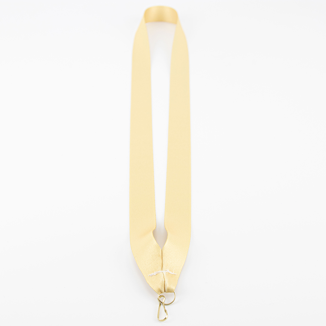 Zlata, srebrna in bronasta – klasične barve za vaše nagrade.