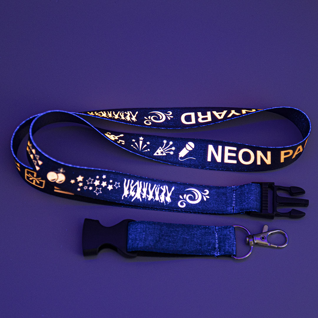 Varnostna plastična zaponka omogoča hitro in enostavno sprostitev.