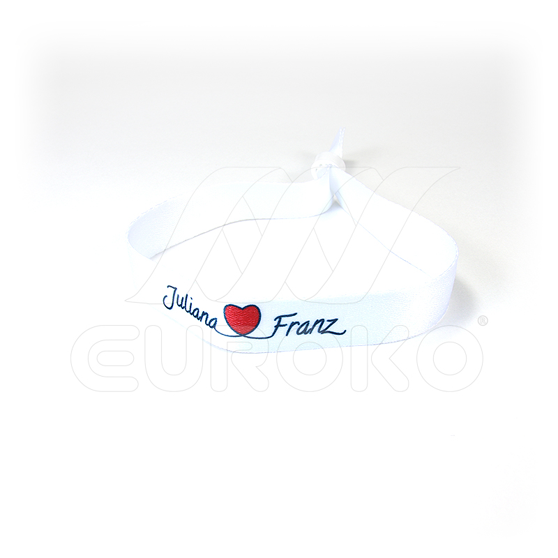 Mehko blago zagotavlja udobje tudi pri dolgotrajnem nošenju.