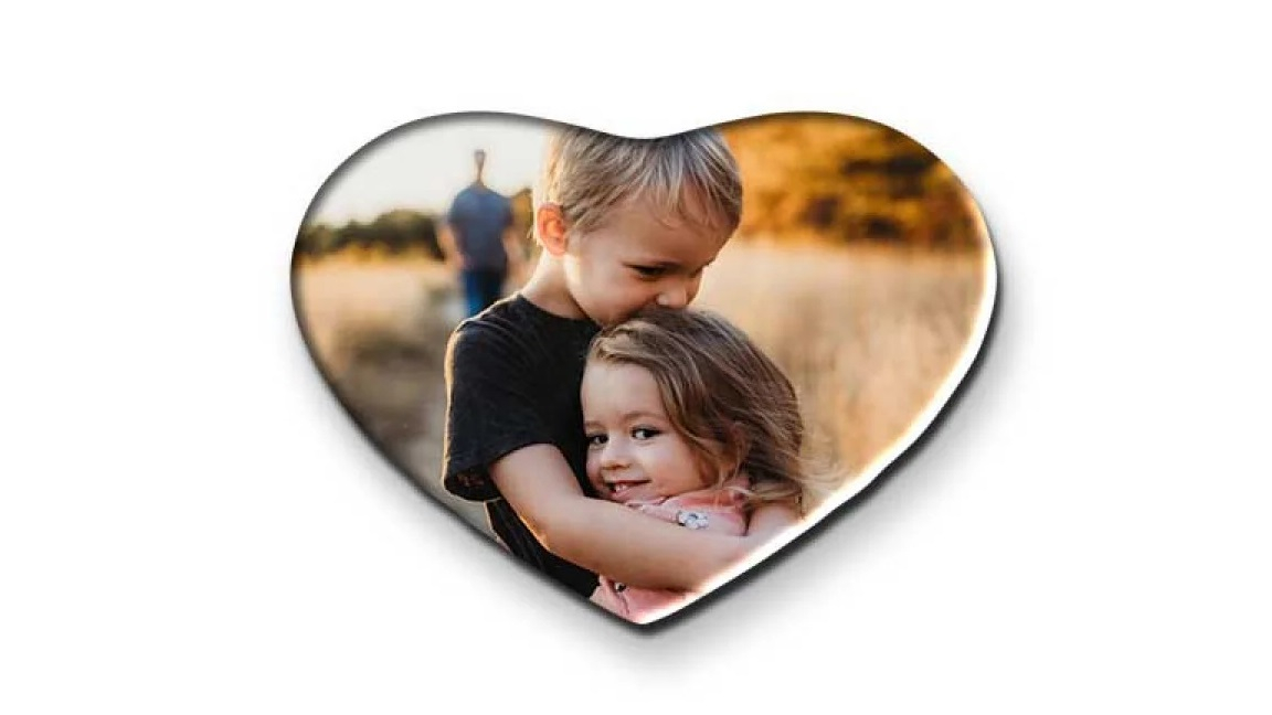 Vaše najdražje fotografije postanejo trajni spomini na magnetu.