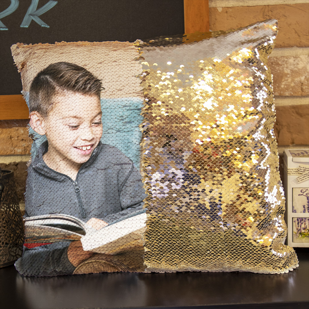 Odkrijte čarobnost obrnljivih bleščic s personalizirano fotografijo.