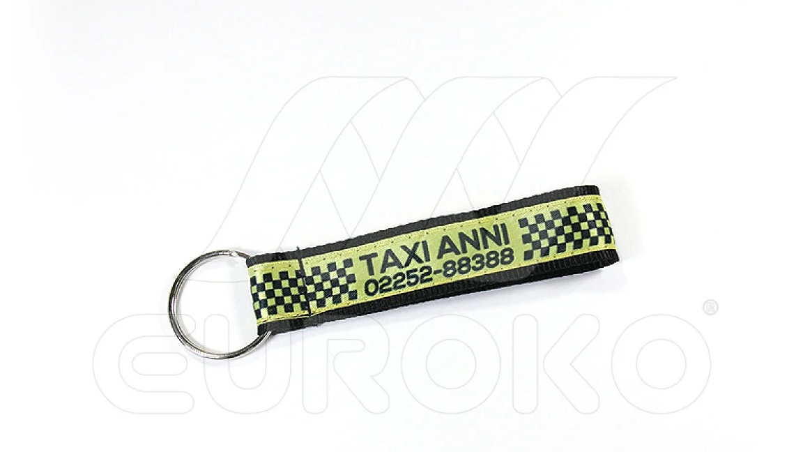 Popolnoma prilagodljiv dizajn z vašim logotipom in barvami po meri.