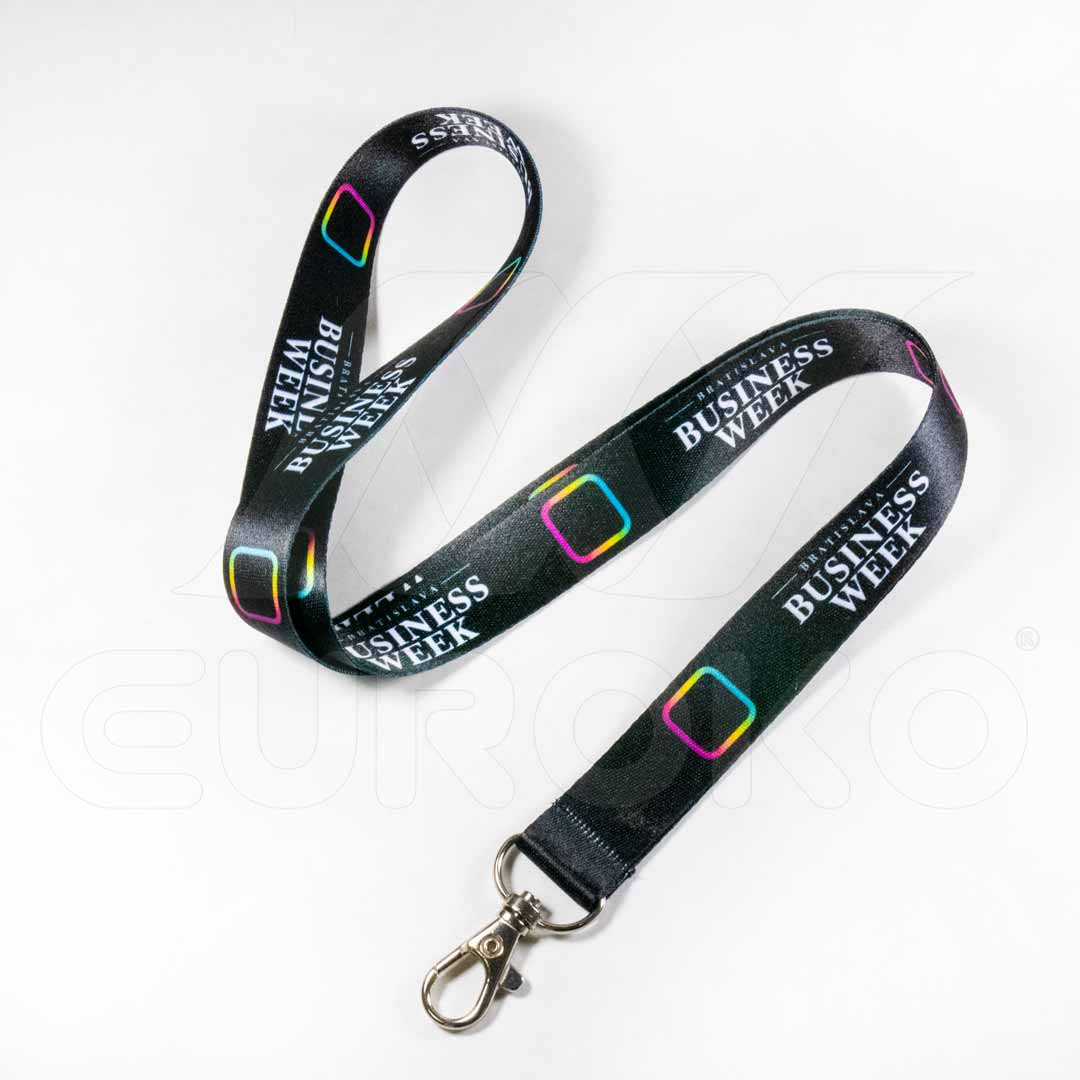 Profesionalni ovratni trakovi, pripravljeni v samo 10 delovnih dneh.