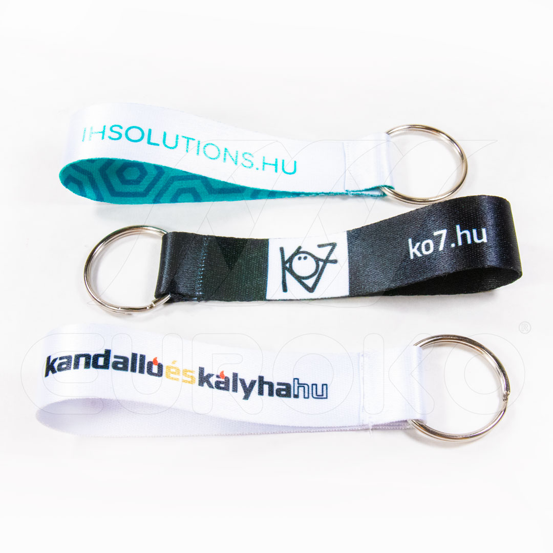 Izberite med različnimi materiali in barvnimi kombinacijami.