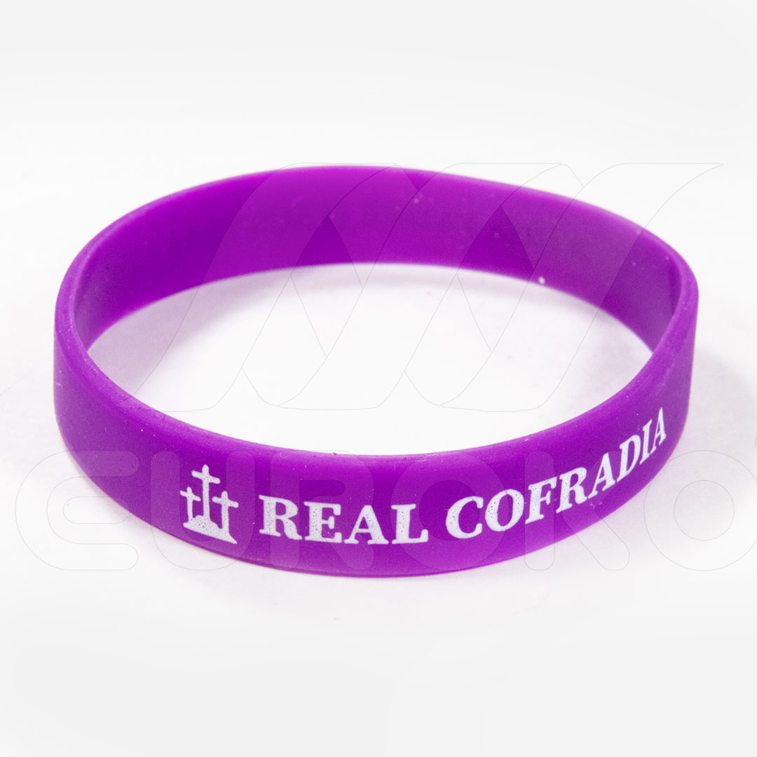 Mehak, visokokakosten silikon zagotavlja udobje pri dolgotrajnem nošenju.