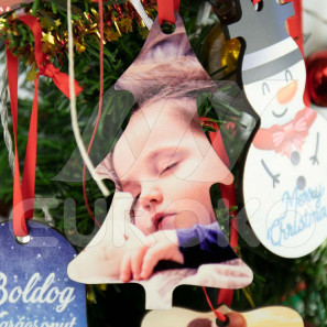 Personaliziran lesen okrasek - Božično drevo