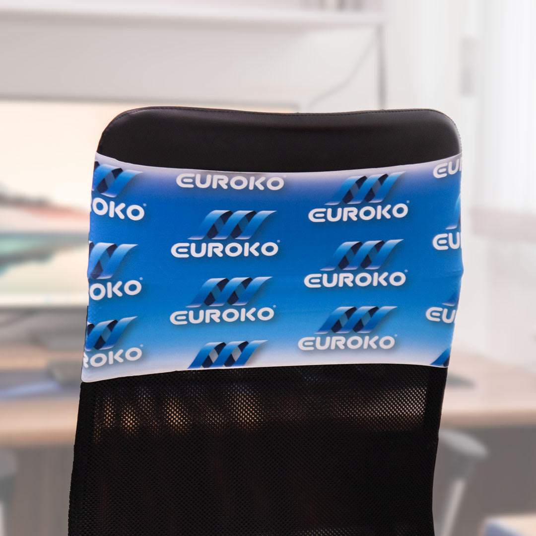 Enostavna namestitev na pisarniške stole z mrežastim naslonom.