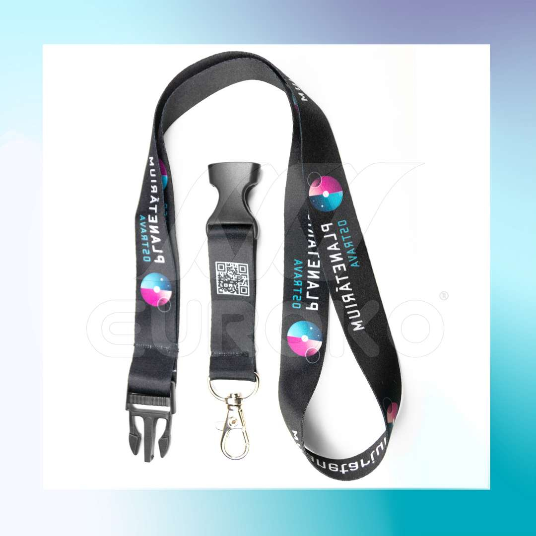 Profesionalen barvni tisk z brezplačno pripravo grafike.